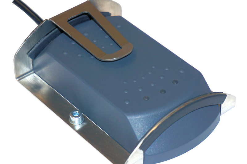Admitto + Clip
